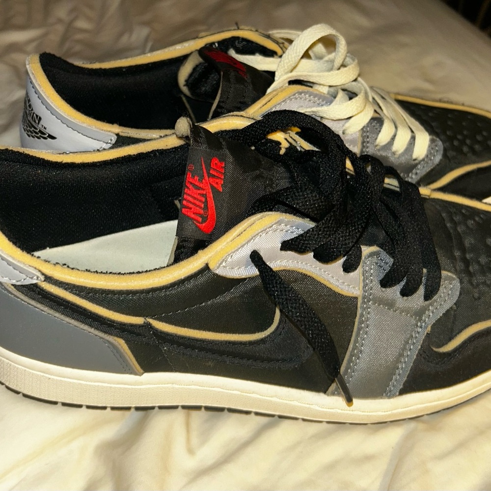 Nike Air Black and Gray Sneakers